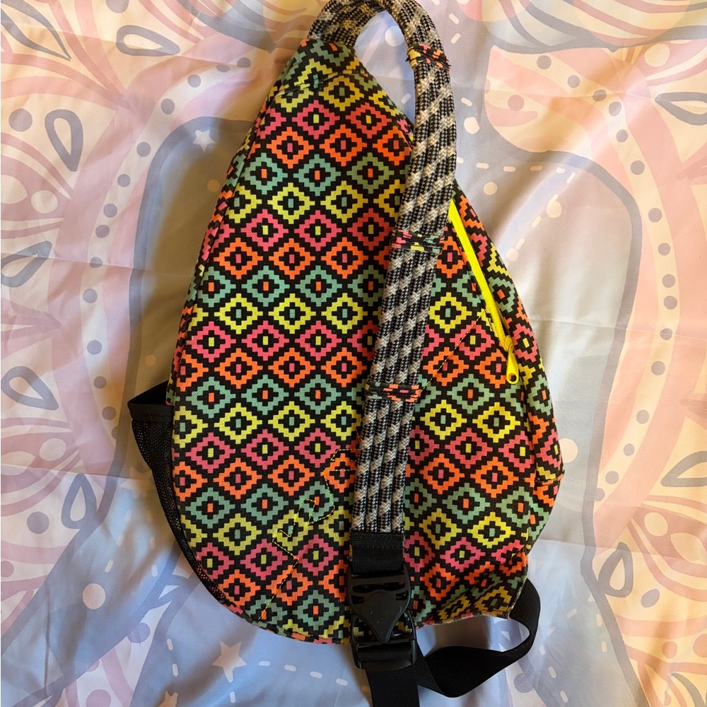 KAVU Sling Bag - one of a kind - Picture 3 of 4